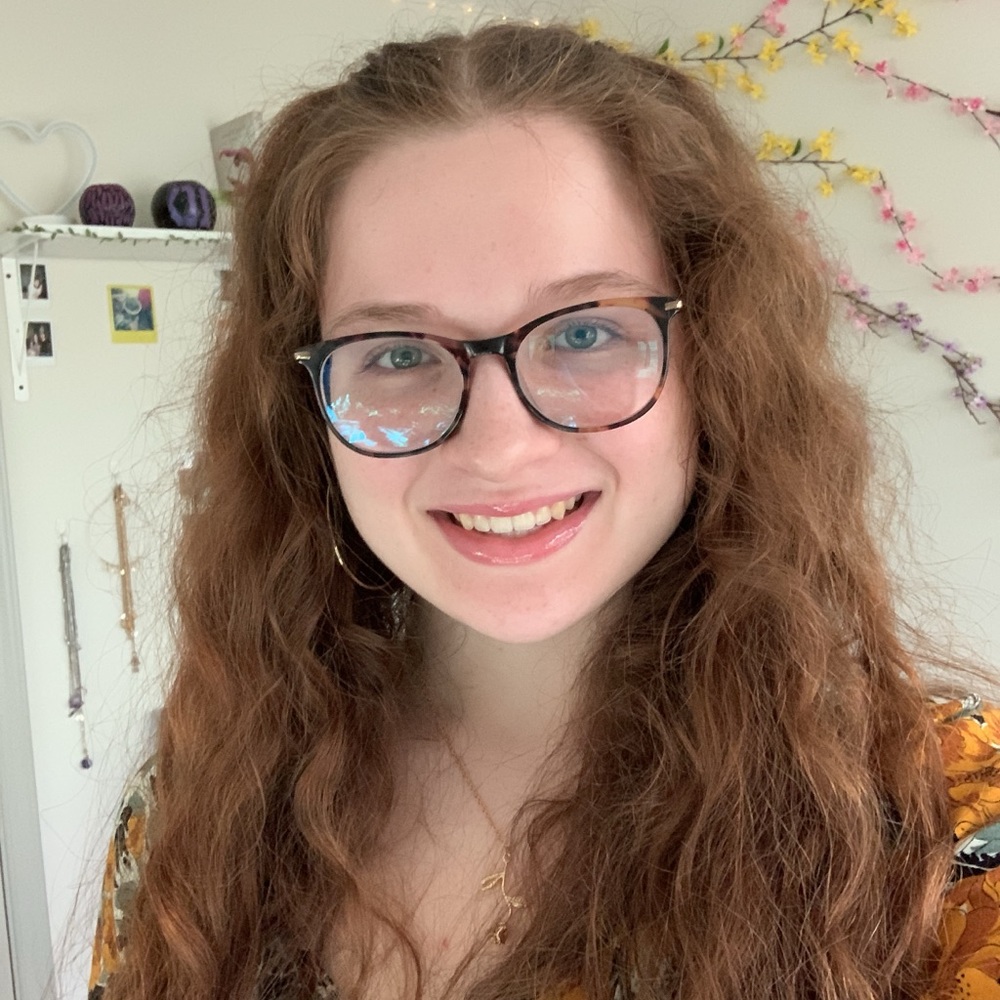 Meet your Posher, Hannah